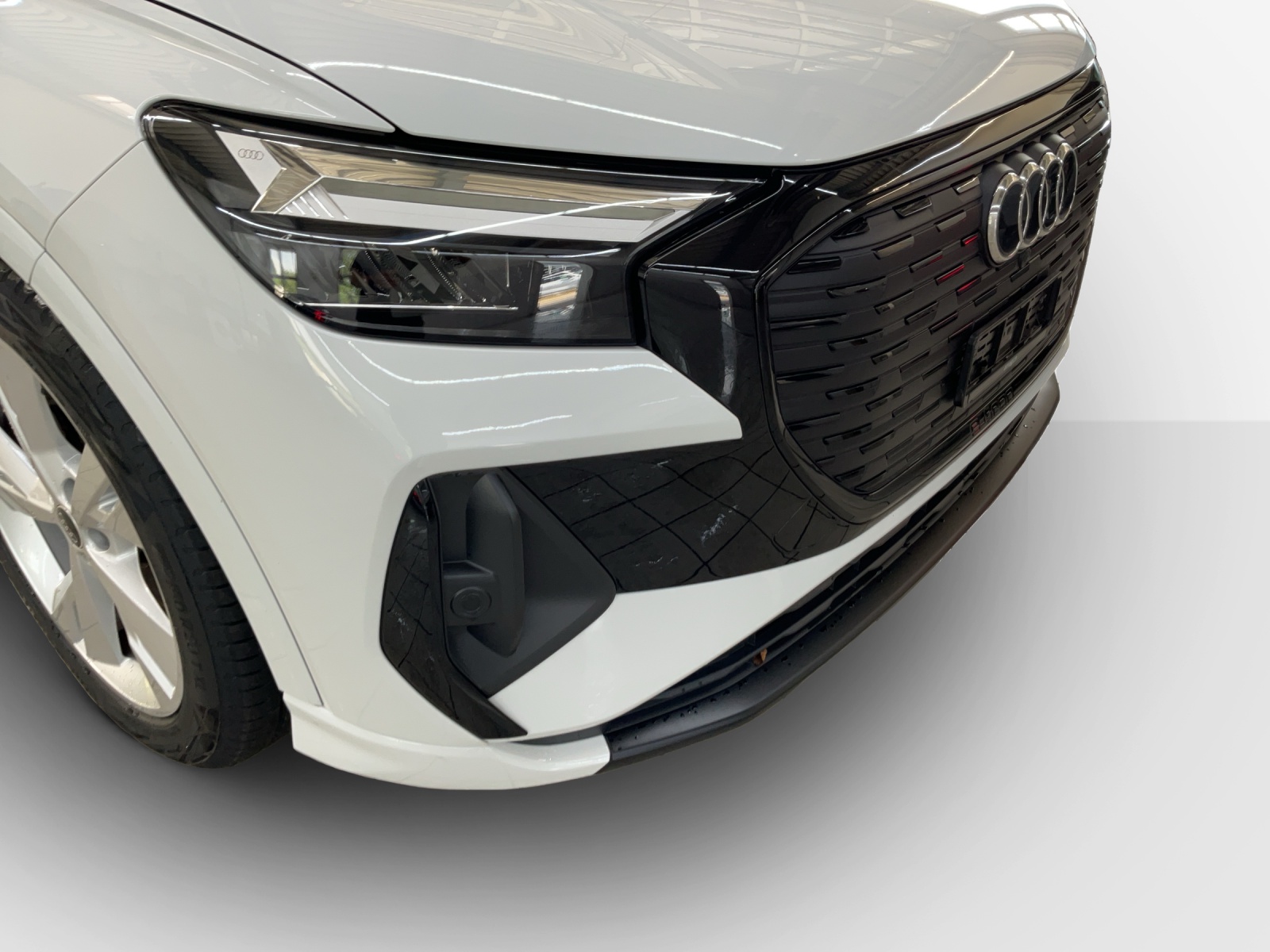 AUDI Q4 Sportback e-tron 35-image-15