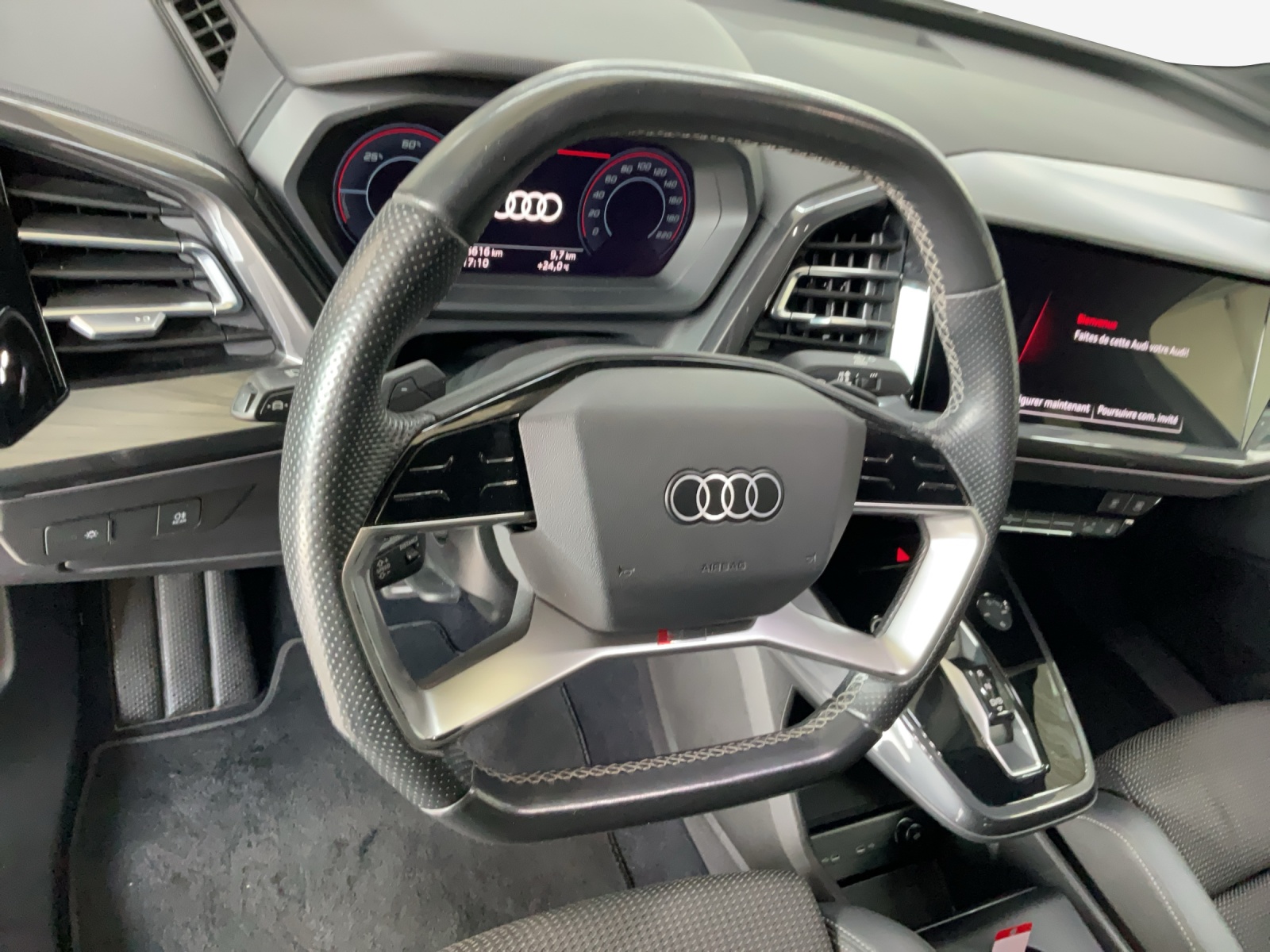 AUDI Q4 Sportback e-tron 35-image-9