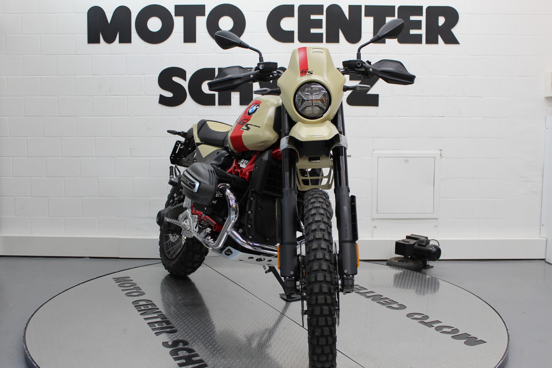 BMW R 12 G/S-showroom-element-2