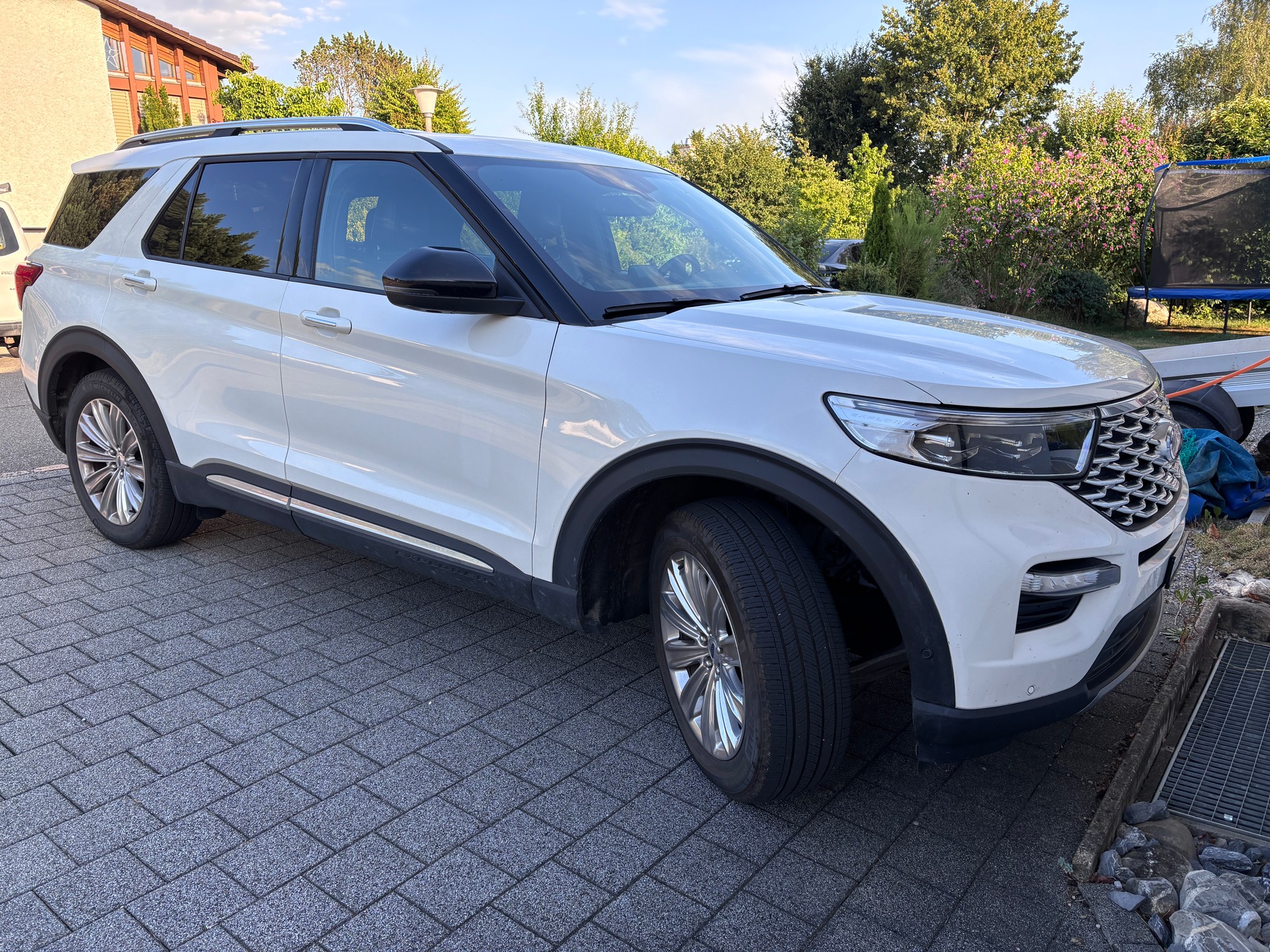 FORD 3.0 V6 Plug-in Hybrid Platinum-image-0