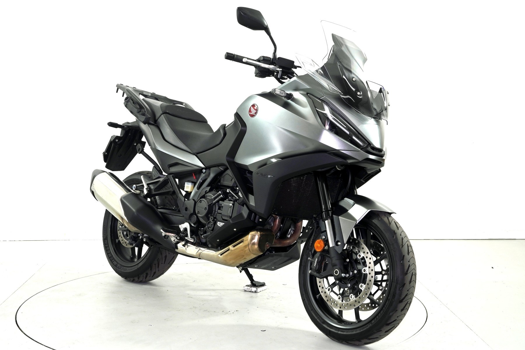 HONDA NT 1100 DCT ABS-showroom-element-1