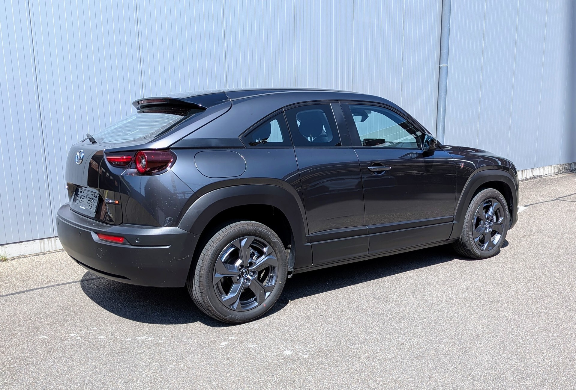 MAZDA MX-30 PHEV e-Skyactiv R-EV 170 Exclusive-Line-image-10