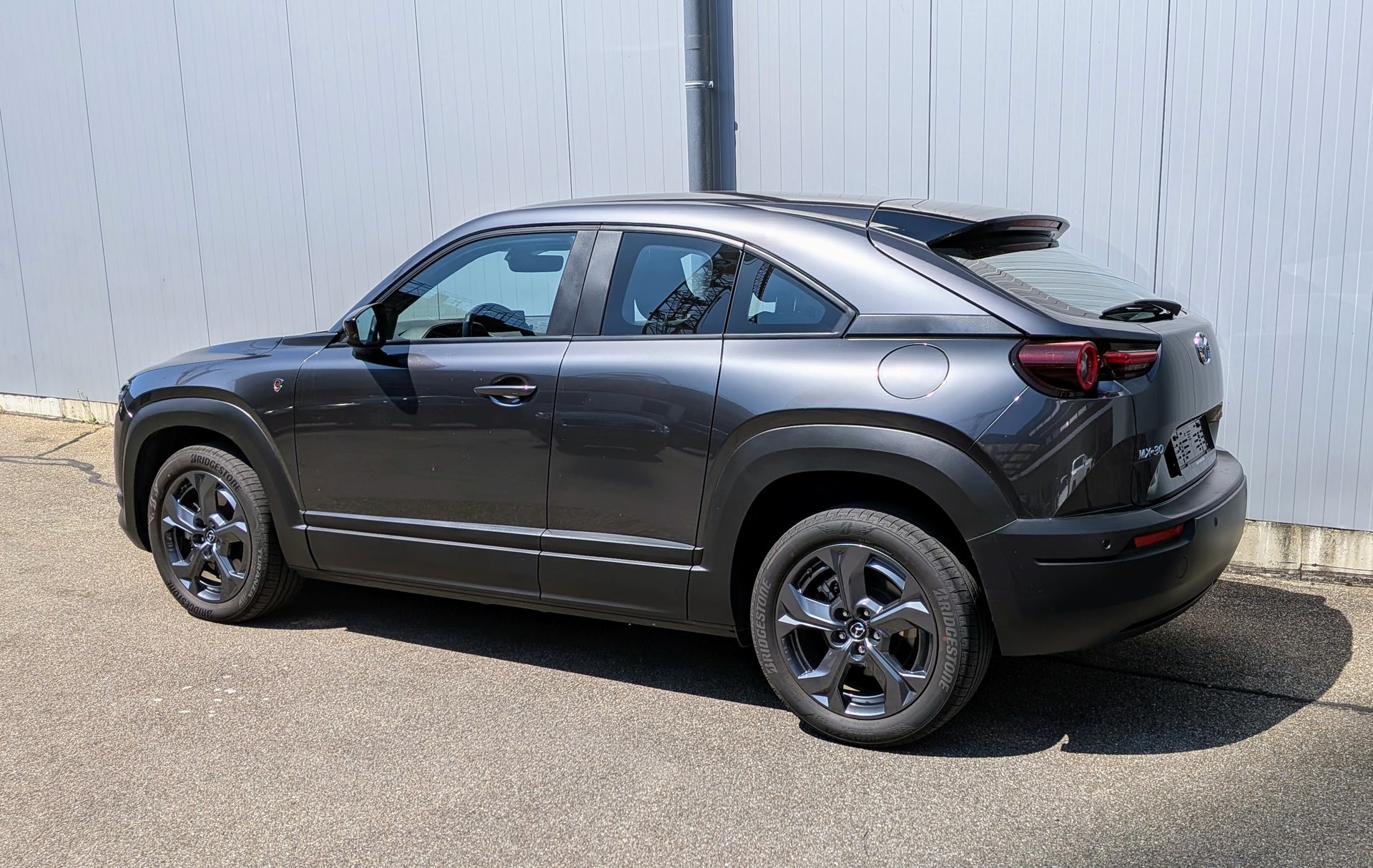 MAZDA MX-30 PHEV e-Skyactiv R-EV 170 Exclusive-Line-image-8