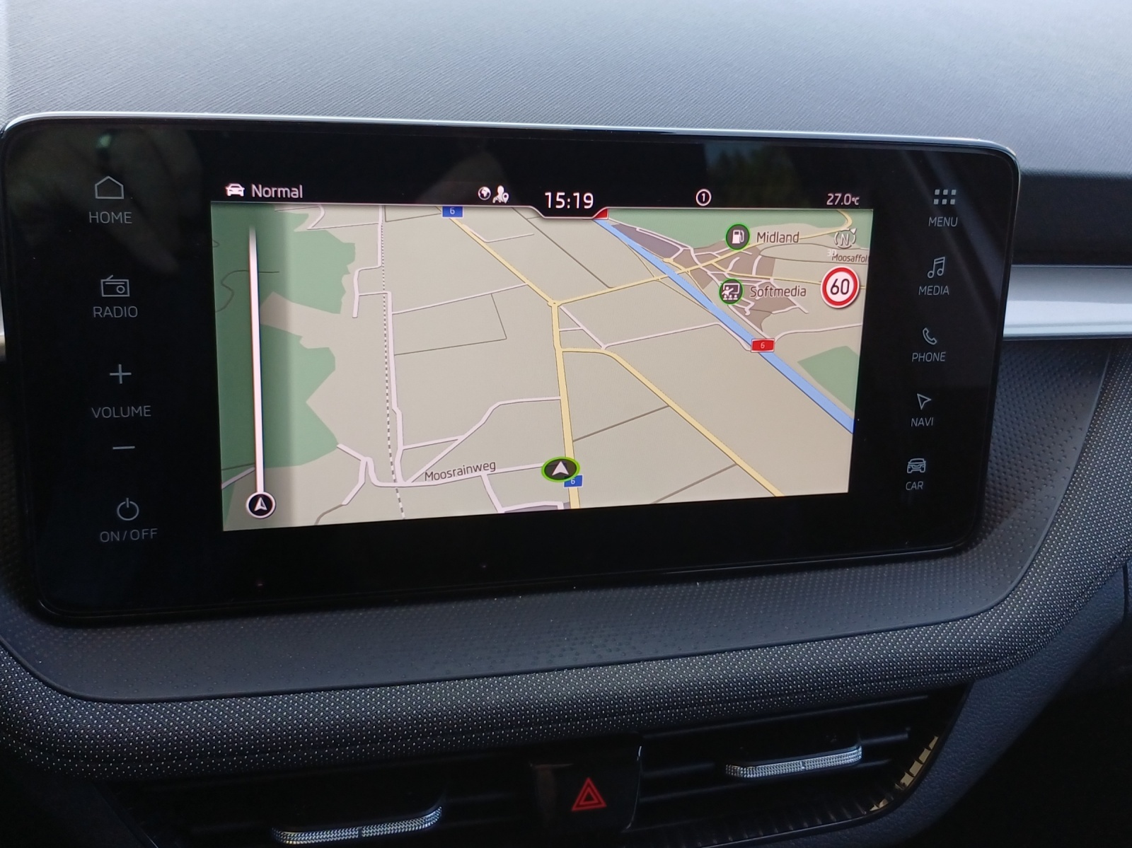 SKODA Fabia 1.0 TSI Dynamic DSG-image-14
