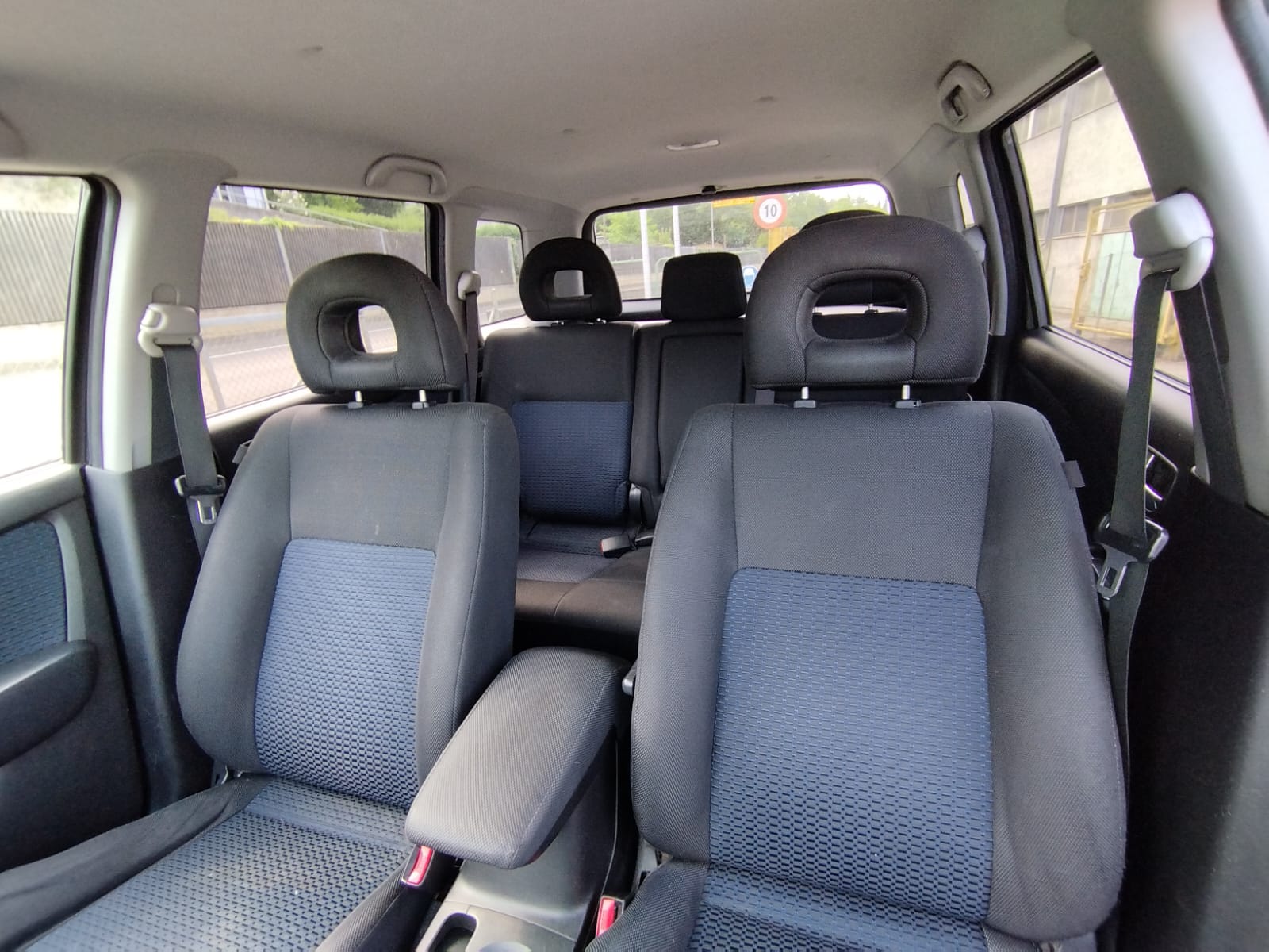 MITSUBISHI Outlander 2.4 16V Intense-image-8