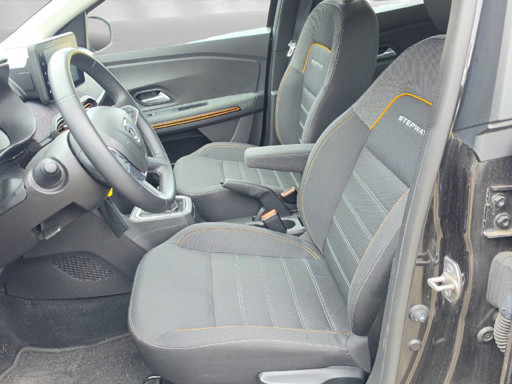 DACIA Sandero 1.0 TCe Stepway Comfort-image-3