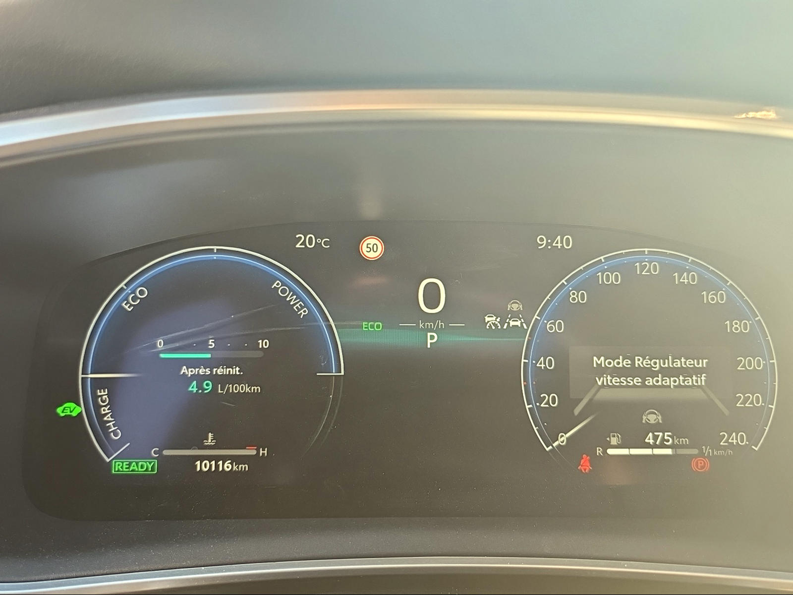 TOYOTA Corolla Touring Sports 1.8 HSD Comfort e-CVT-image-11