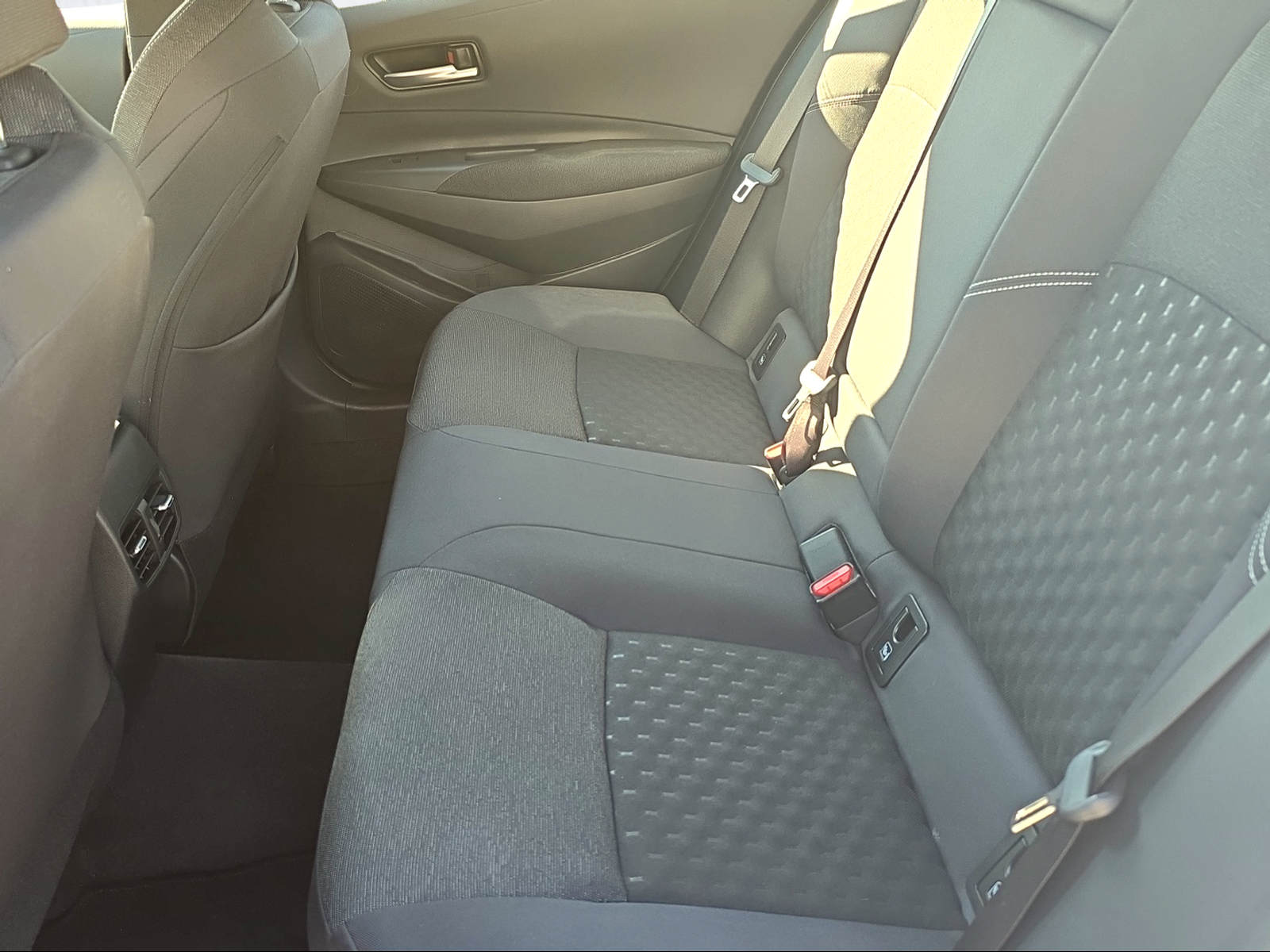 TOYOTA Corolla Touring Sports 1.8 HSD Comfort e-CVT-image-13