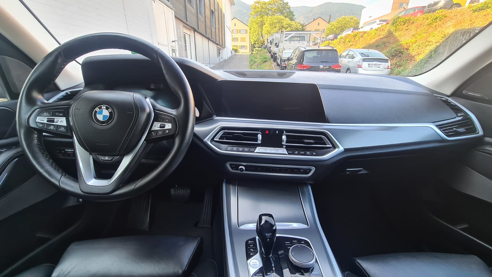 BMW X5 xDrive45e Steptronic ** 394 PS ** Voll-Leder ** Navi ** RF-Kamera 360° ** Anh-Kupplung ** Sitzmemory ** Modell 2021 **-image-20