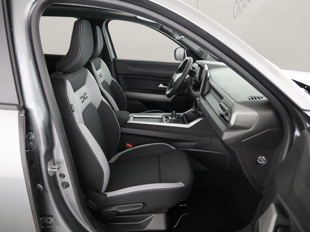 DACIA Bigster 1.8 Hybrid Journey-image-6