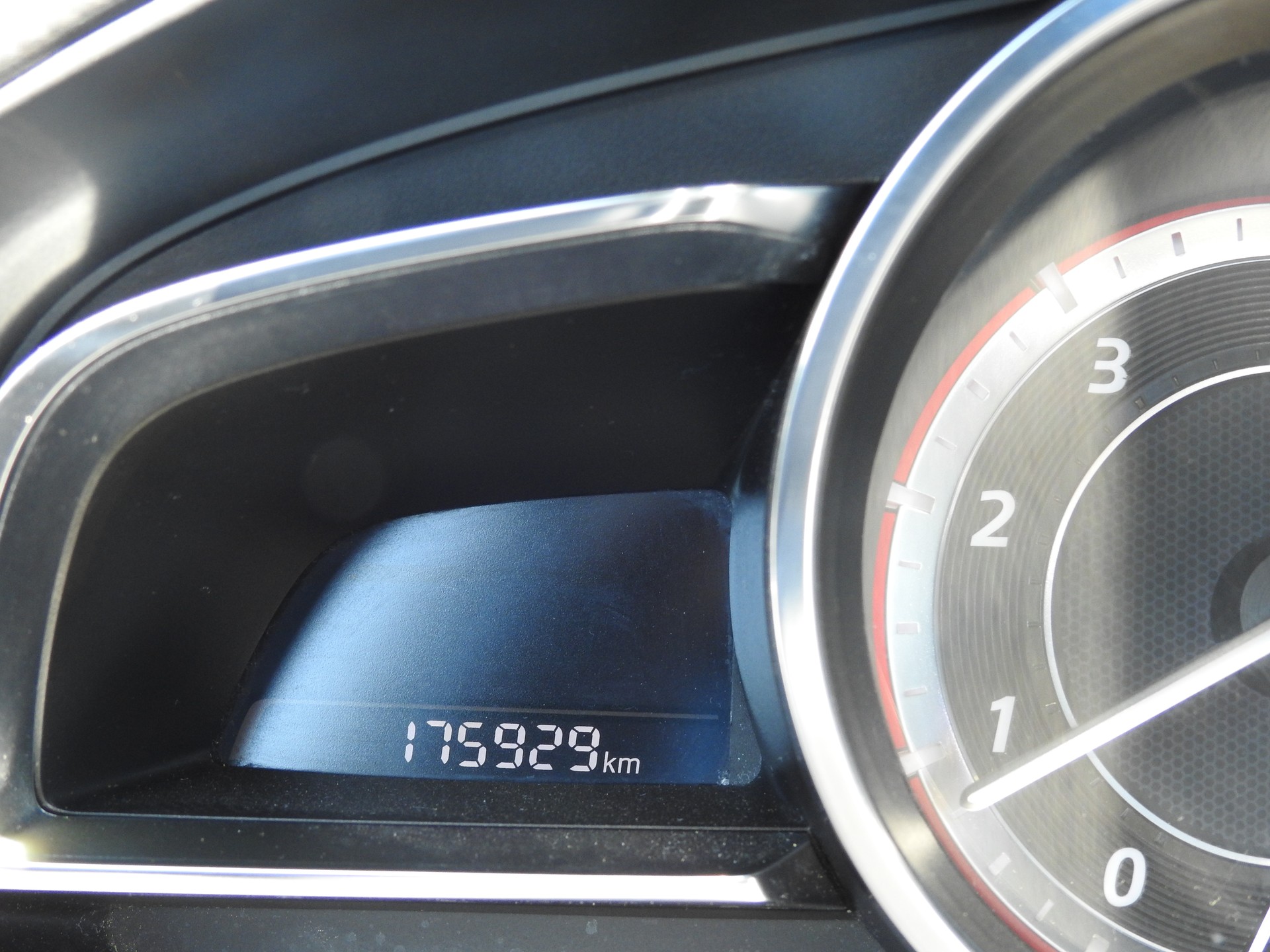 MAZDA 3 2.2 SkyD 150 HB-image-23