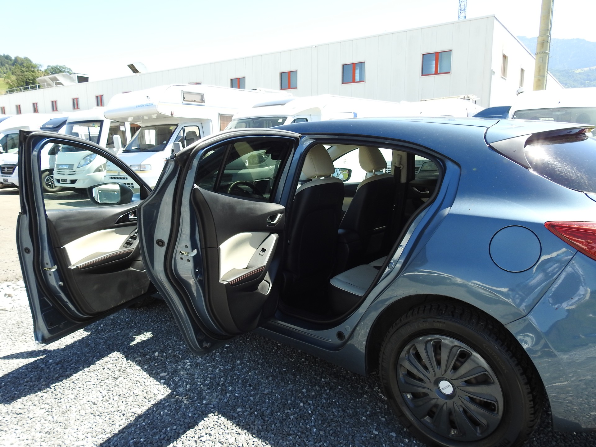 MAZDA 3 2.2 SkyD 150 HB-image-15