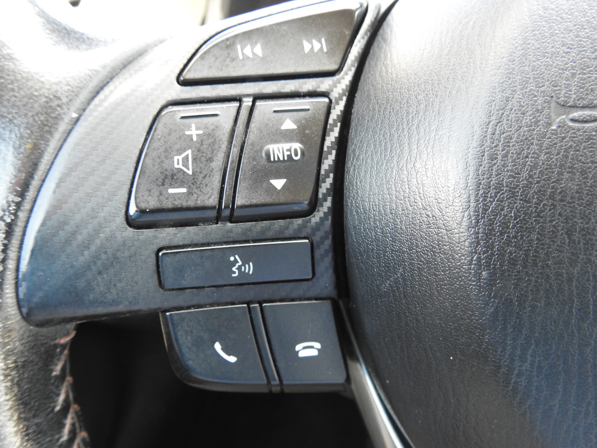 MAZDA 3 2.2 SkyD 150 HB-image-25