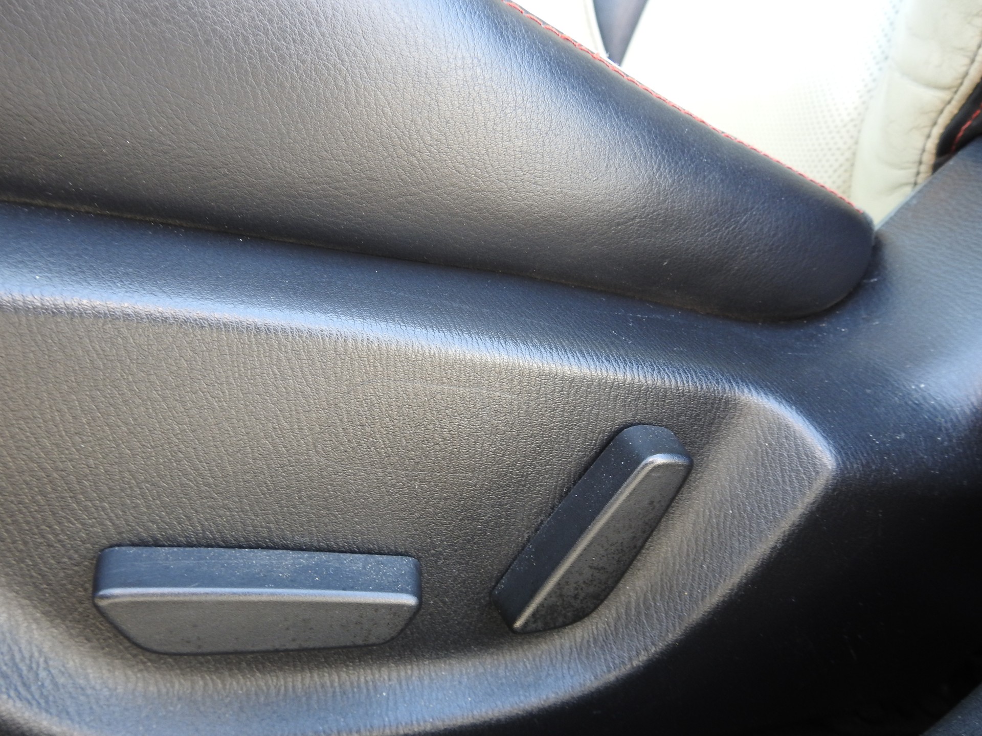 MAZDA 3 2.2 SkyD 150 HB-image-13