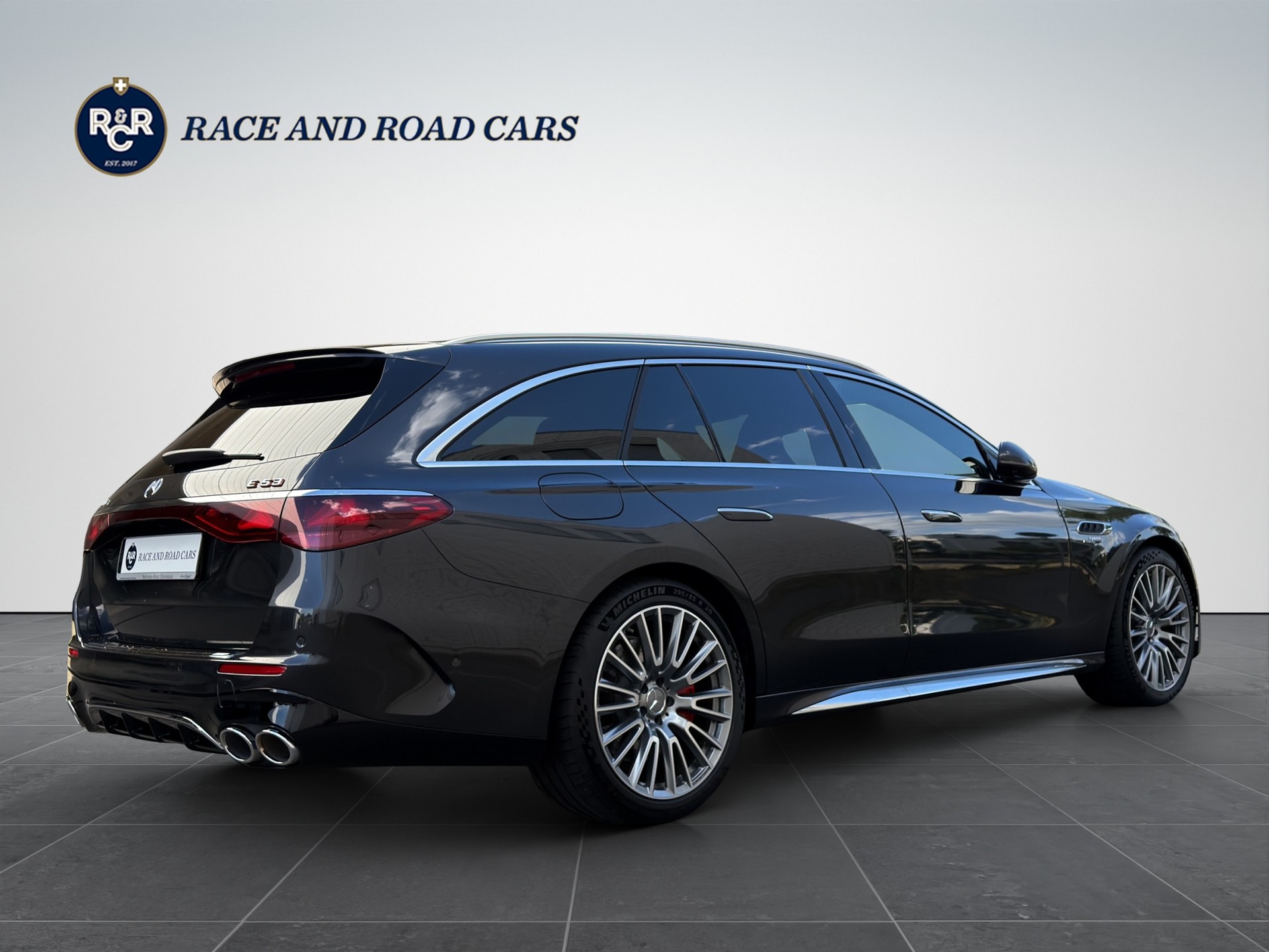 MERCEDES-BENZ E 53 Hybrid AMG 4matic+ Kombi - AMG-image-4