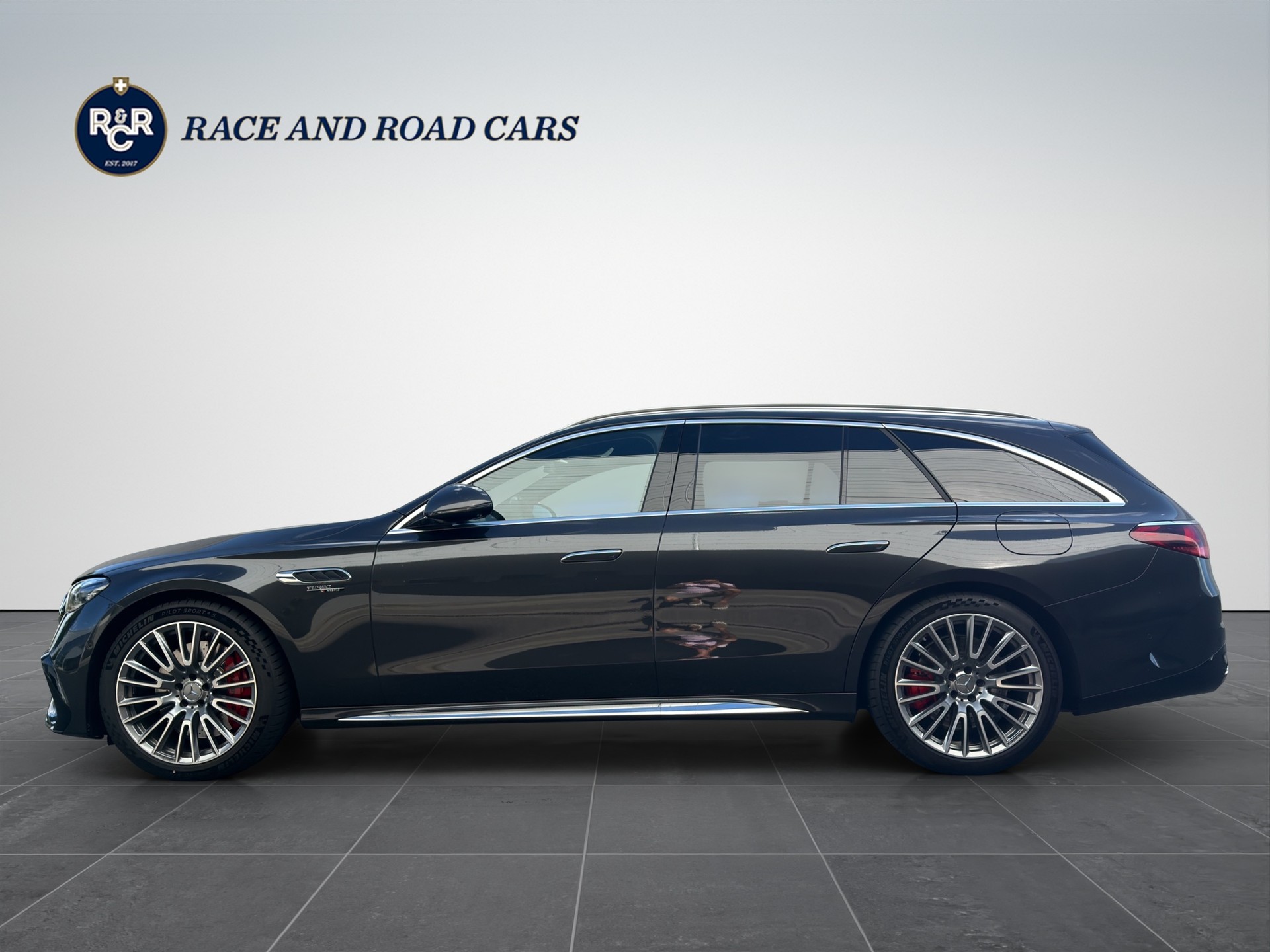 MERCEDES-BENZ E 53 Hybrid AMG 4matic+ Kombi - AMG-image-7