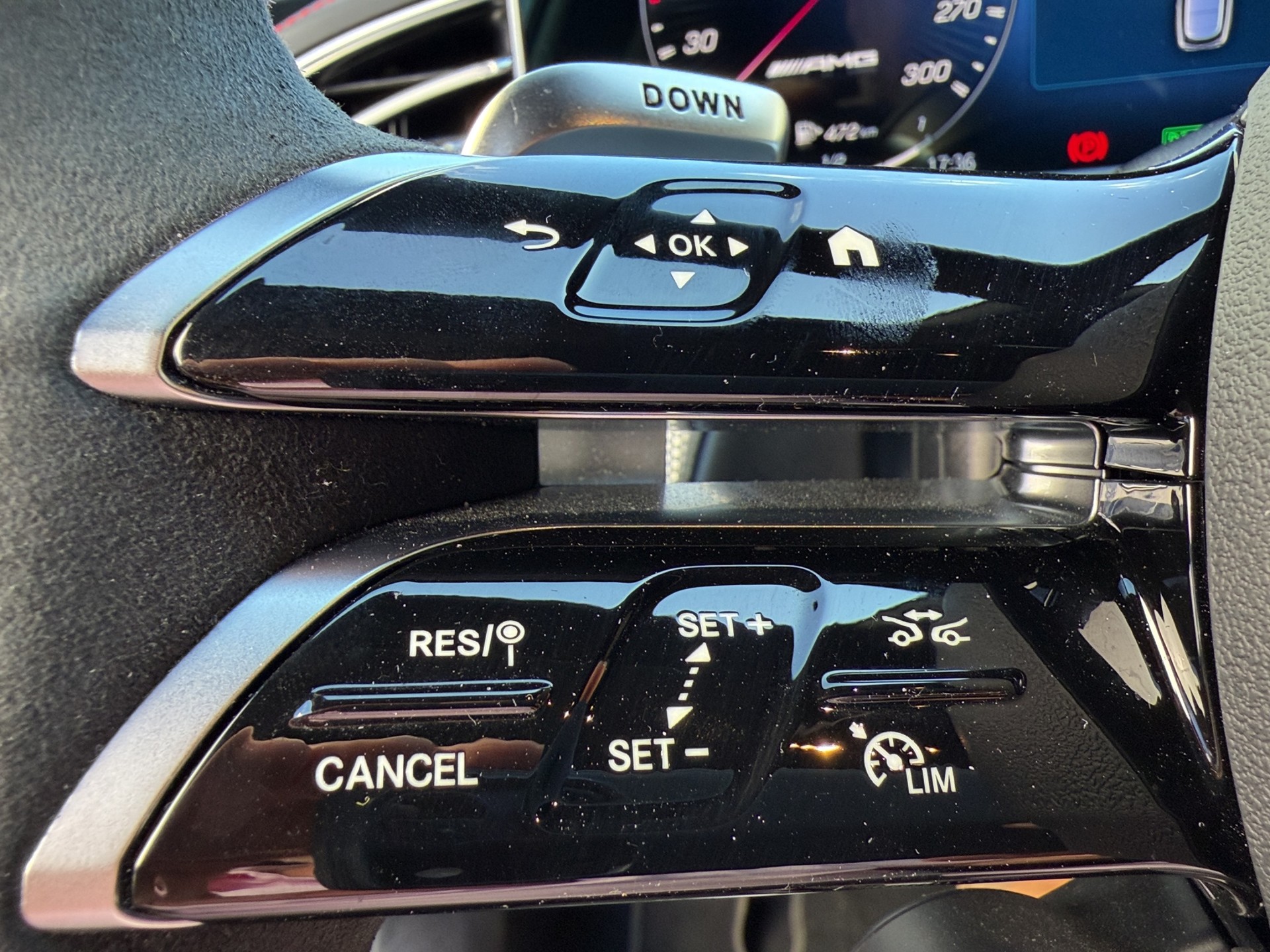 MERCEDES-BENZ E 53 Hybrid AMG 4matic+ Kombi - AMG-image-18