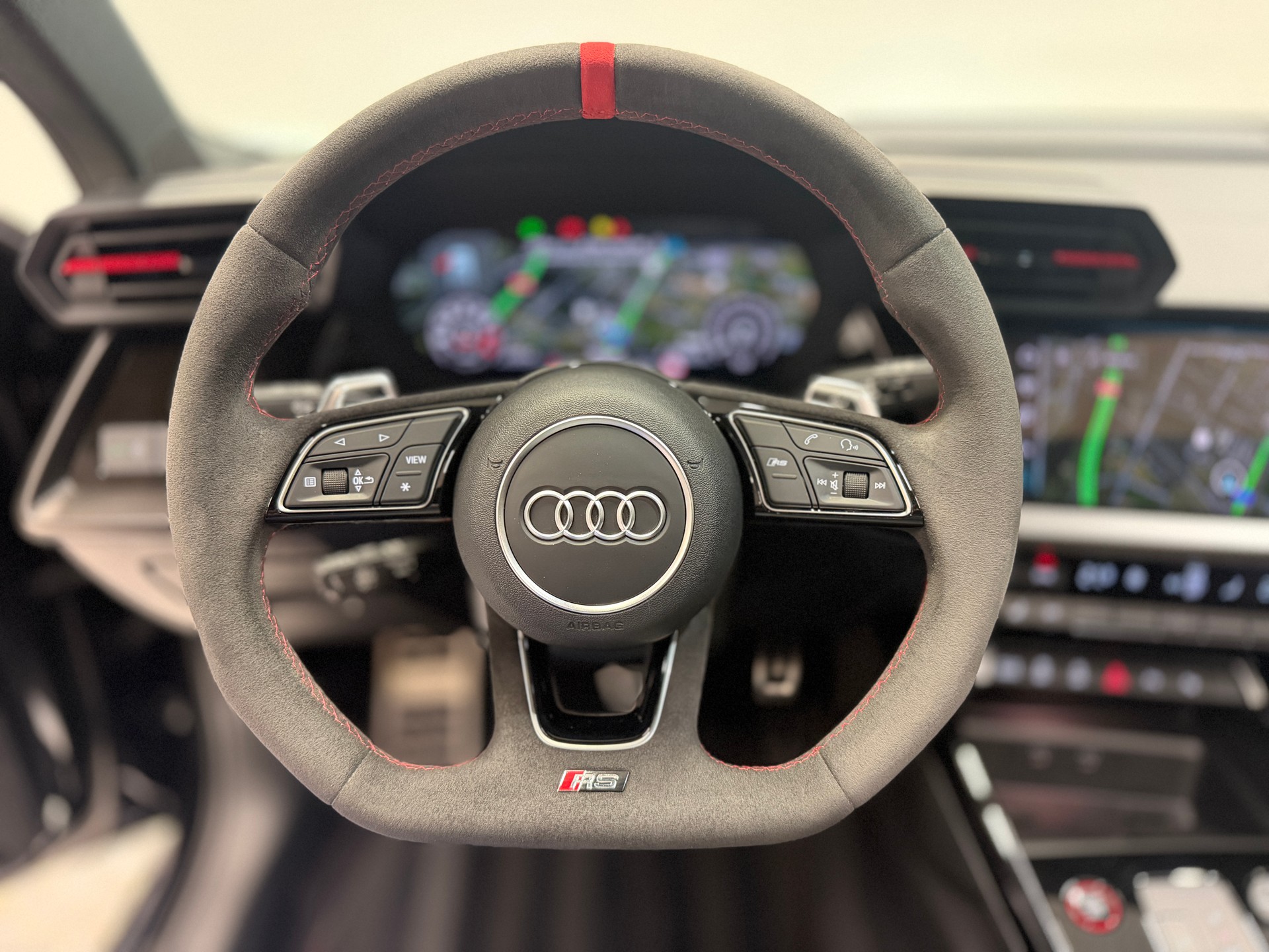 AUDI RS3 Sportback 2.5 TSI quattro S-tronic-image-9
