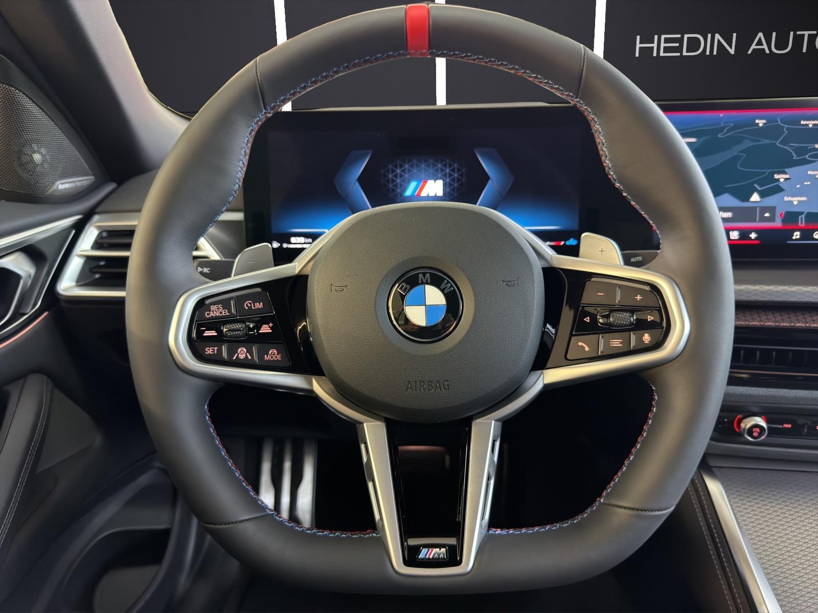 BMW M440i xDrive Cabrio-image-18