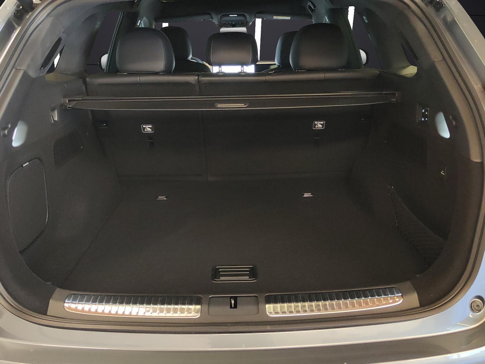 XPENG G9 Performance AWD-image-13