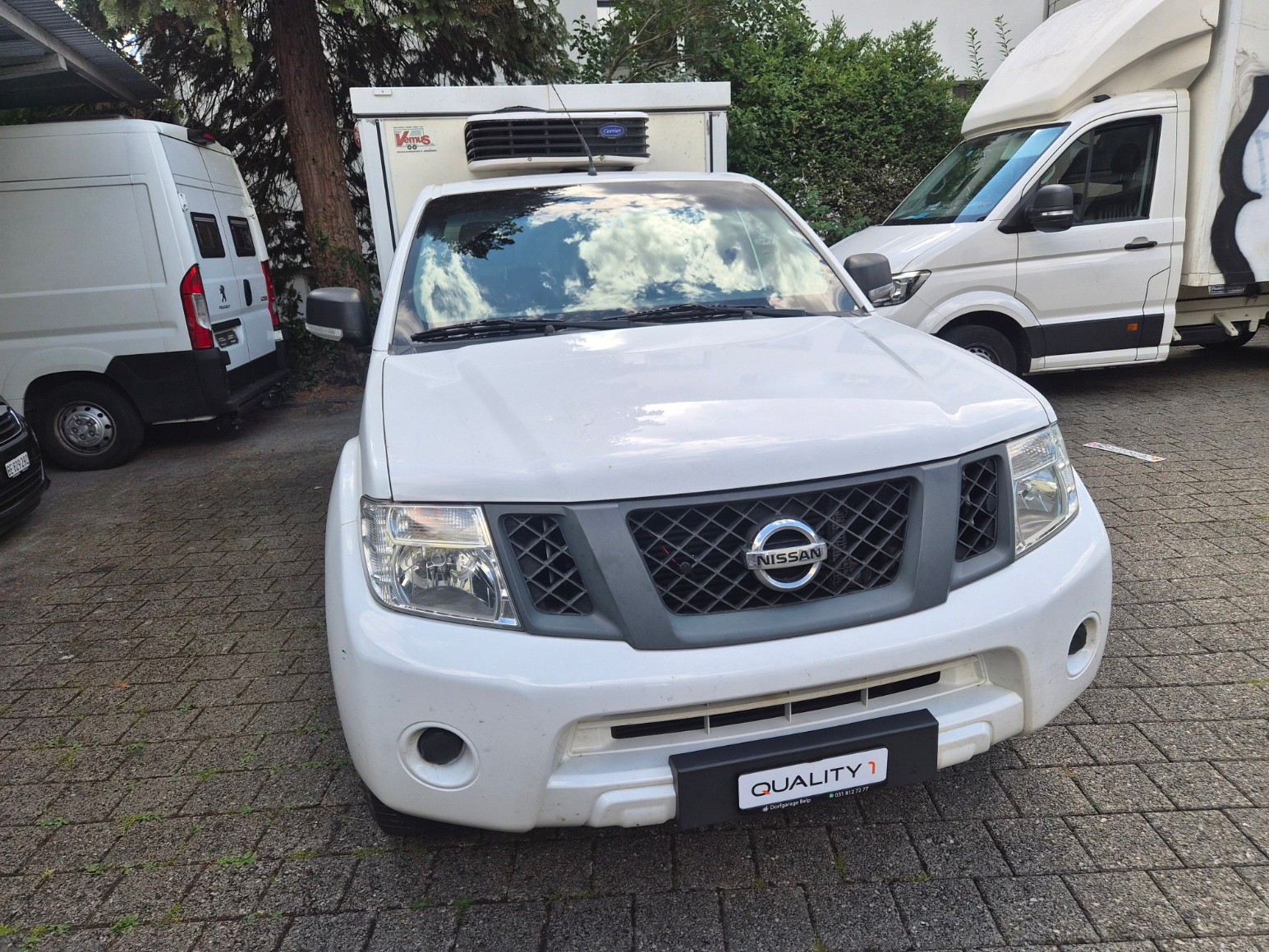 NISSAN NAVARA-image-2