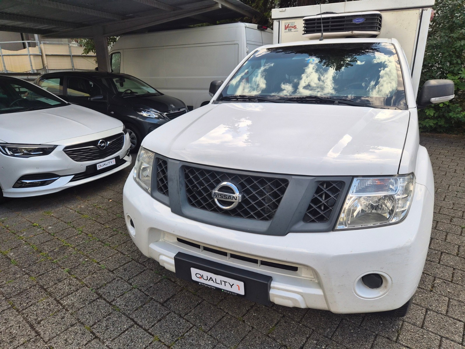 NISSAN NAVARA-image-3