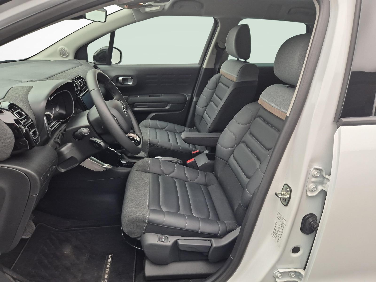 CITROEN C3 Aircross 1.2 PureTech 130 Swiss Edition-image-2