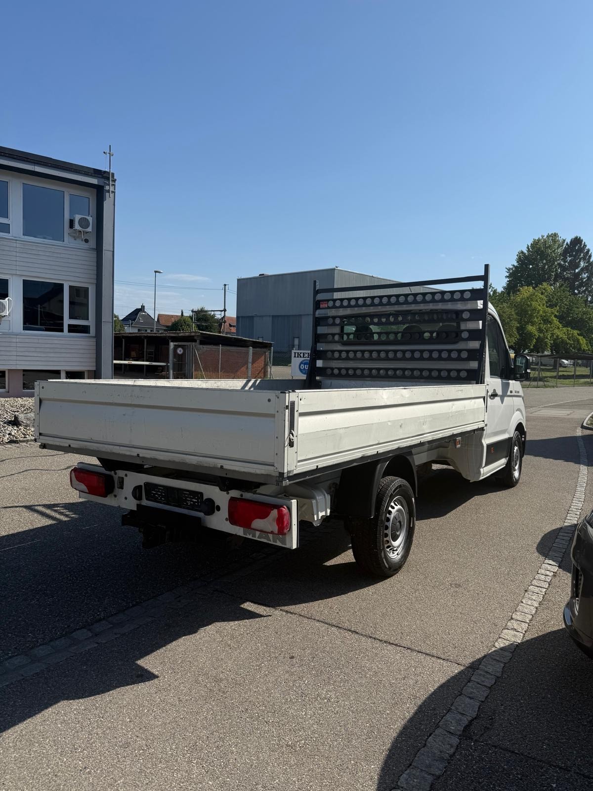 MAN TGE 3.180 4x4 Lang-image-9