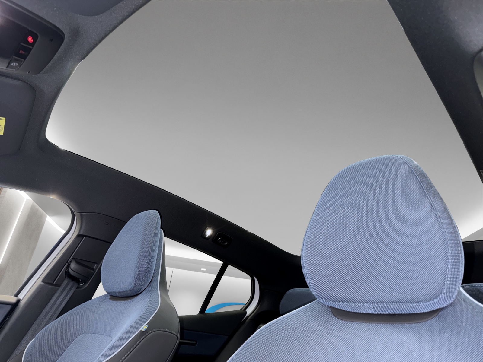VOLVO EX30 E60 Twin Ultra Performance AWD-image-14