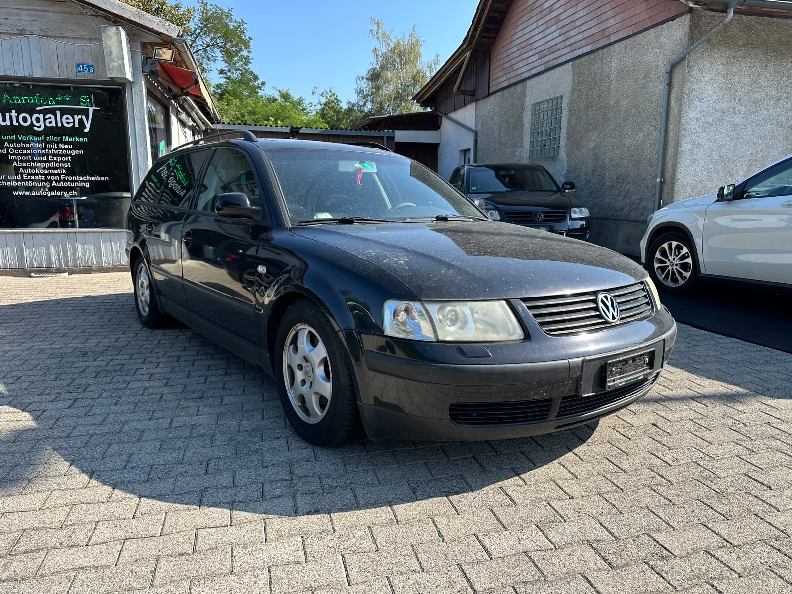 VW Passat Variant 1.8 T Comfortline-image-2