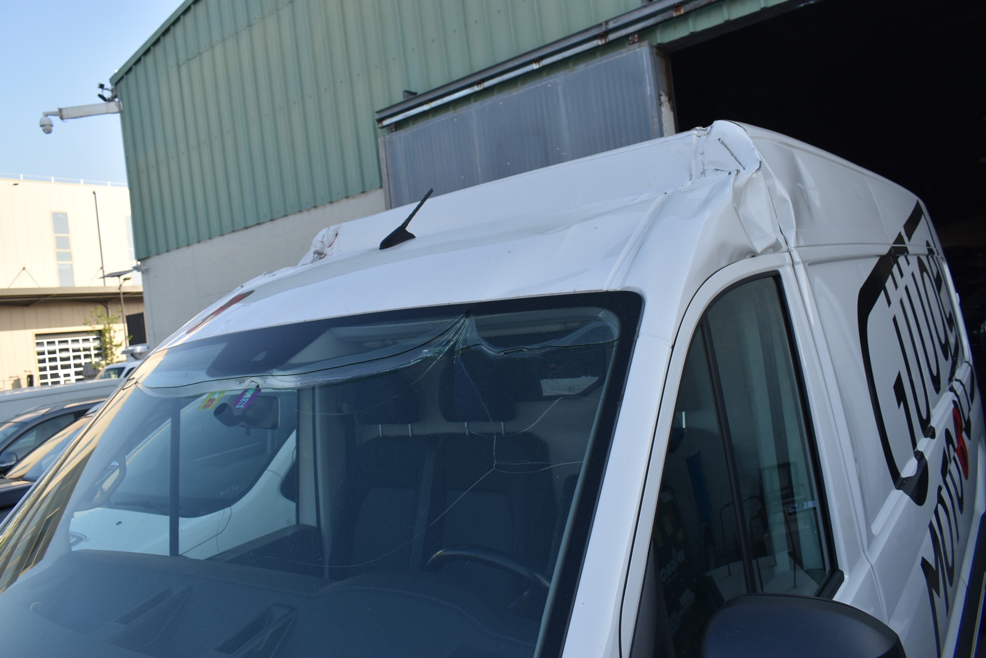 VW Crafter 35 2.0 BiTDI Entry L3 A-image-8