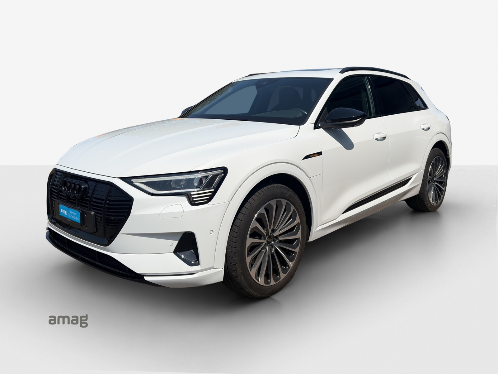 AUDI e-tron 55 Advanced Black Edition quattro-image-0