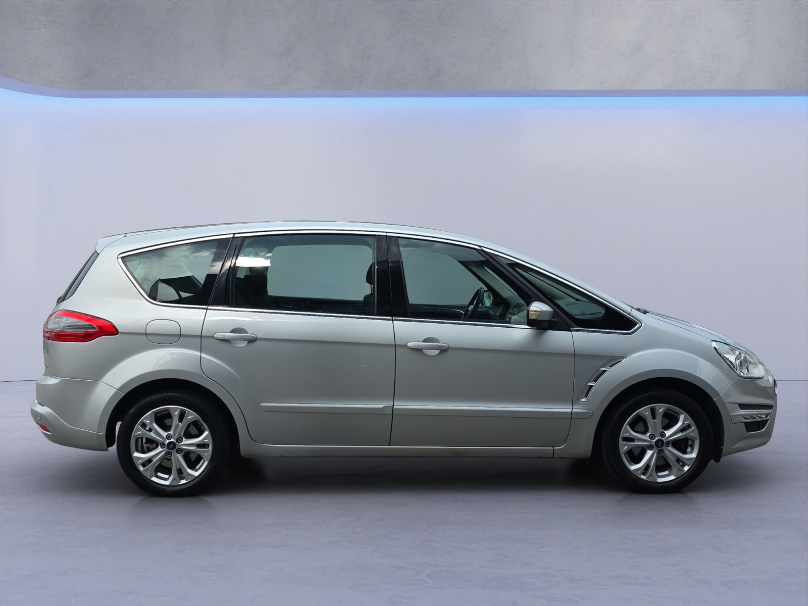 FORD S-Max 2.0 TDCi 140 Titanium-image-5