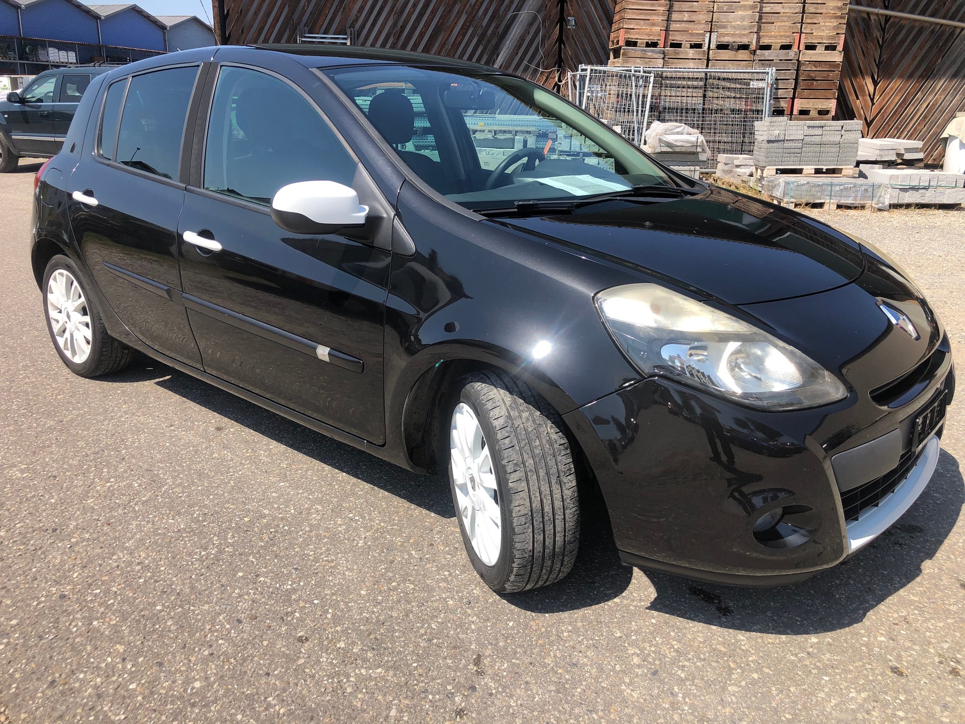 RENAULT Clio 1.2 16V Turbo S-image-1