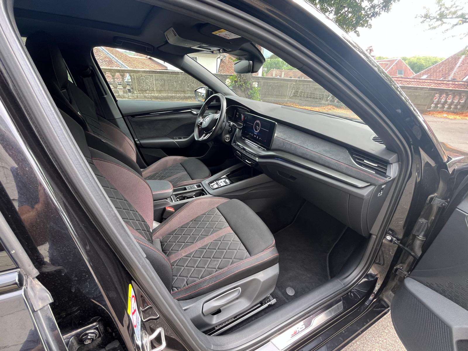 SKODA 2.0 TSI RS DSG-image-6