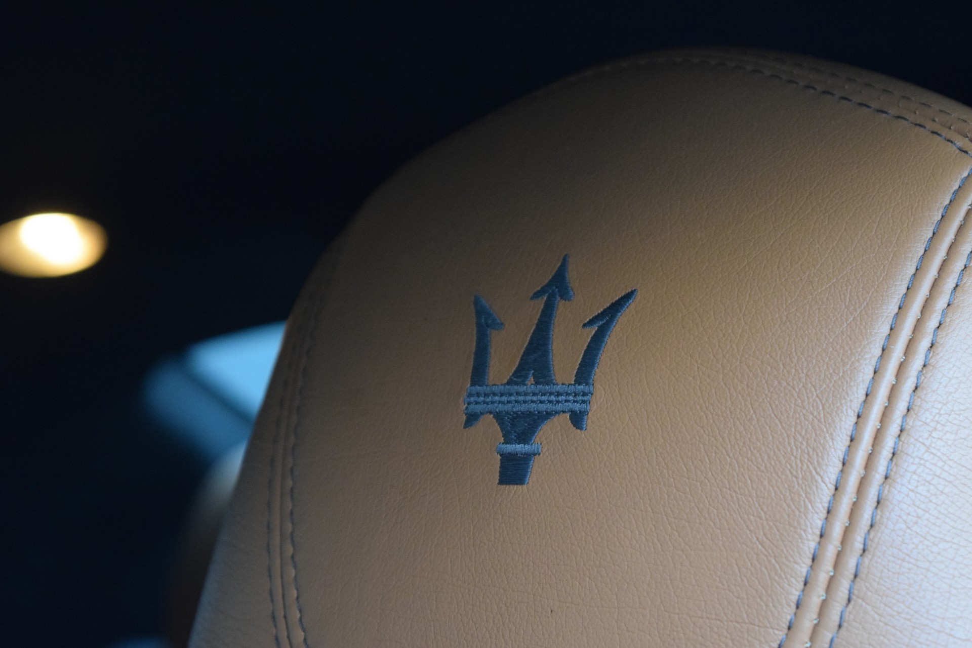 MASERATI GranTurismo Sport Automatica-image-14