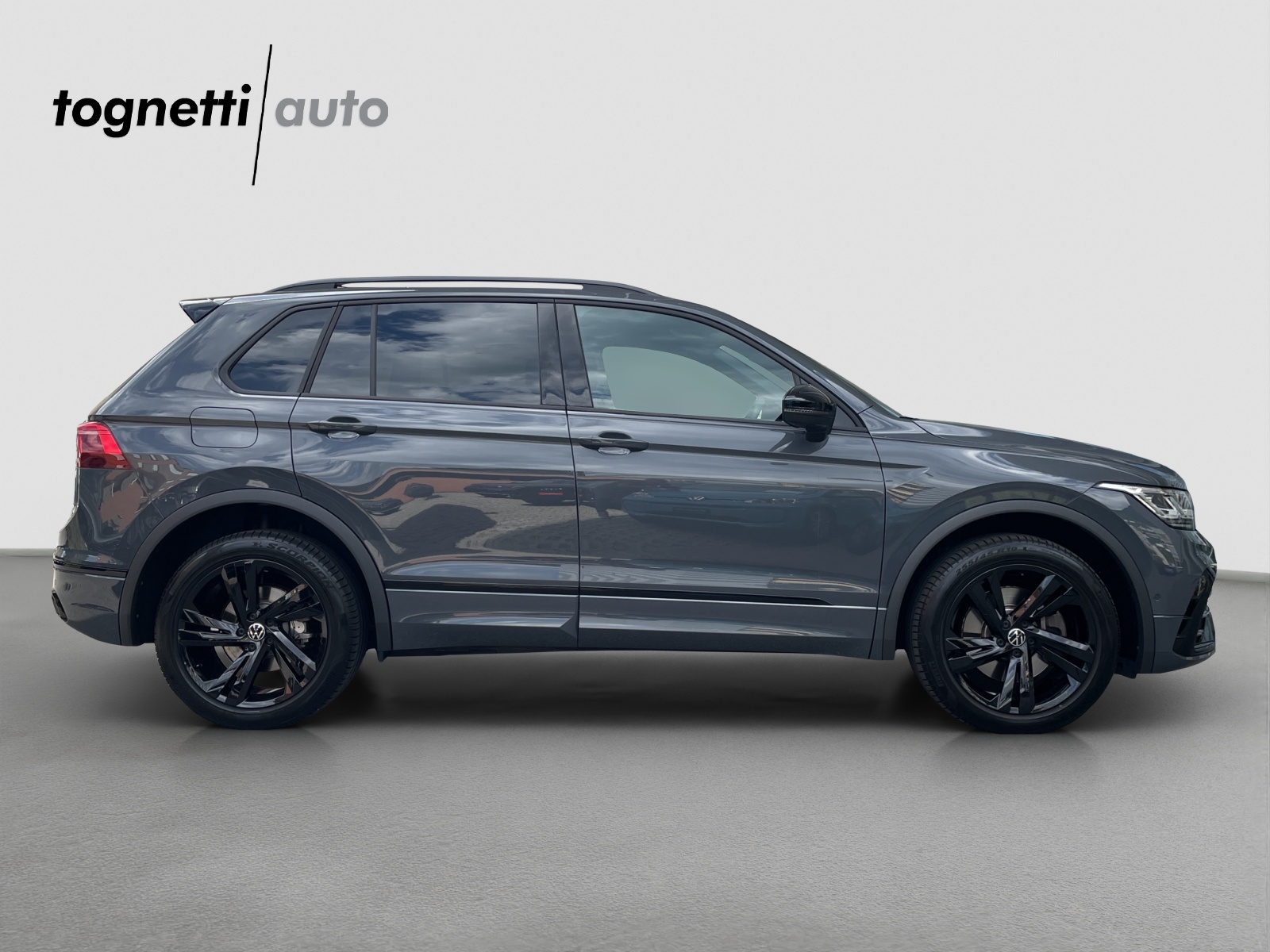 VW Tiguan 1.4TSI PHEV R-Line DSG-image-2