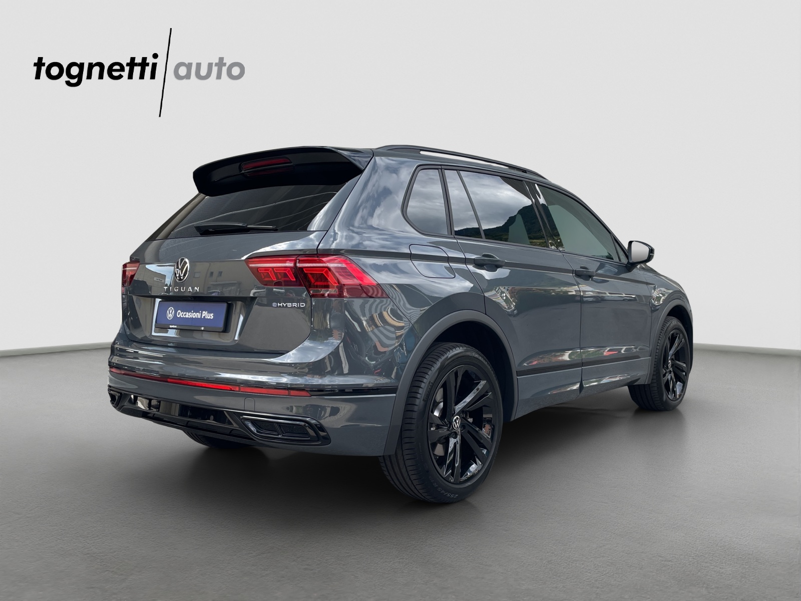 VW Tiguan 1.4TSI PHEV R-Line DSG-image-3