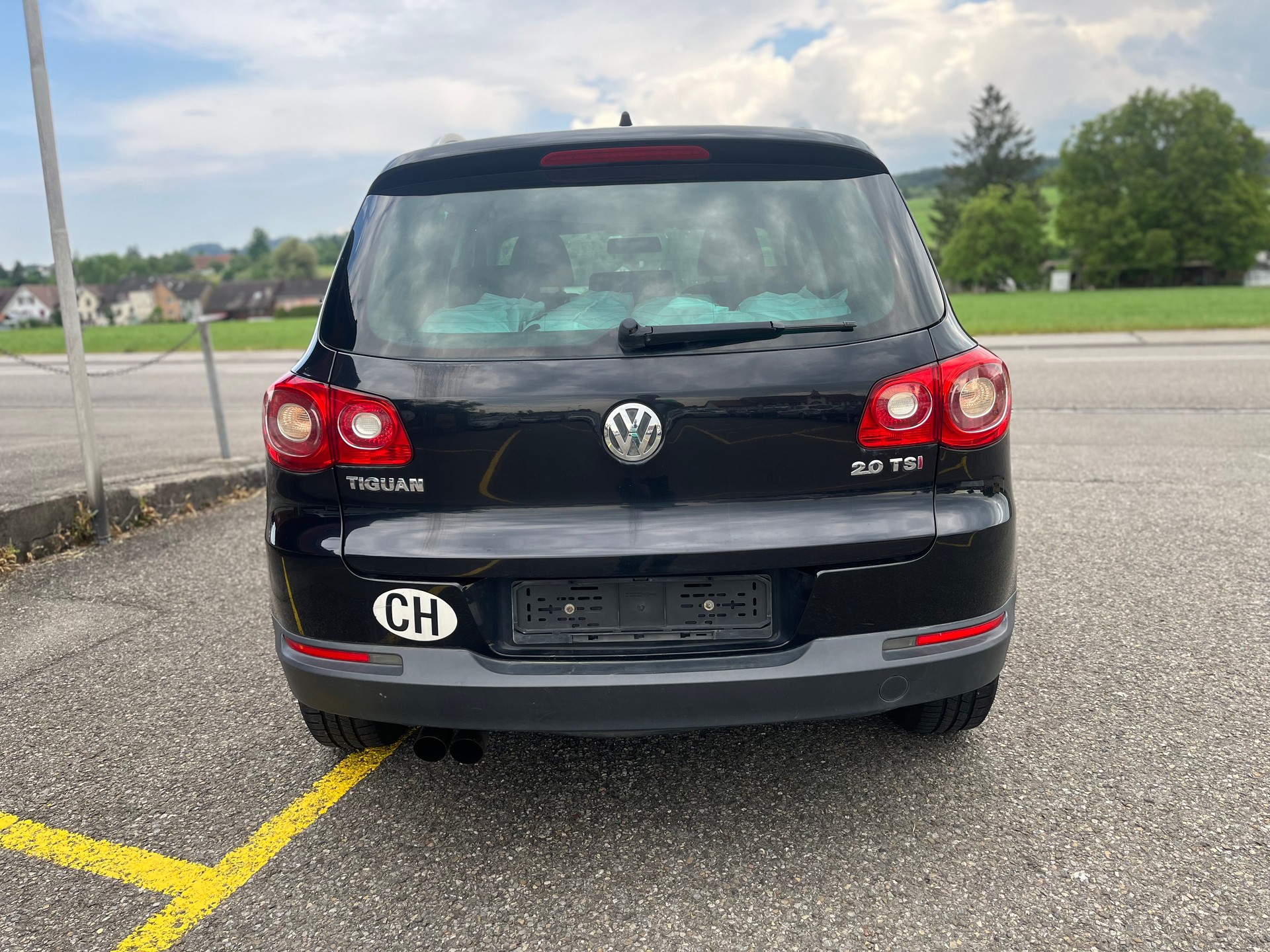 VW Handschaltung 2,0i Sport Benzin Euro B04-image-3