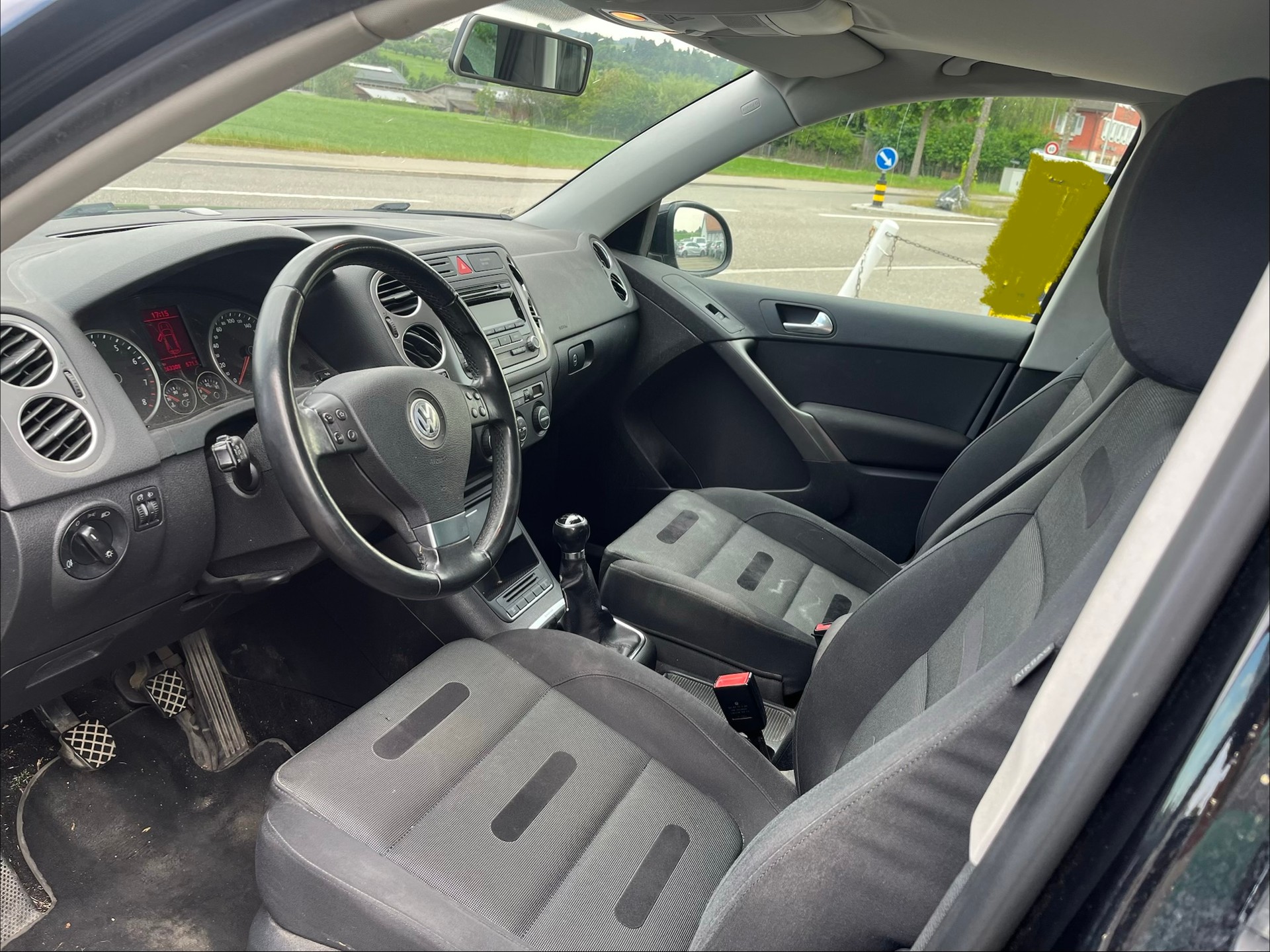 VW Handschaltung 2,0i Sport Benzin Euro B04-image-15