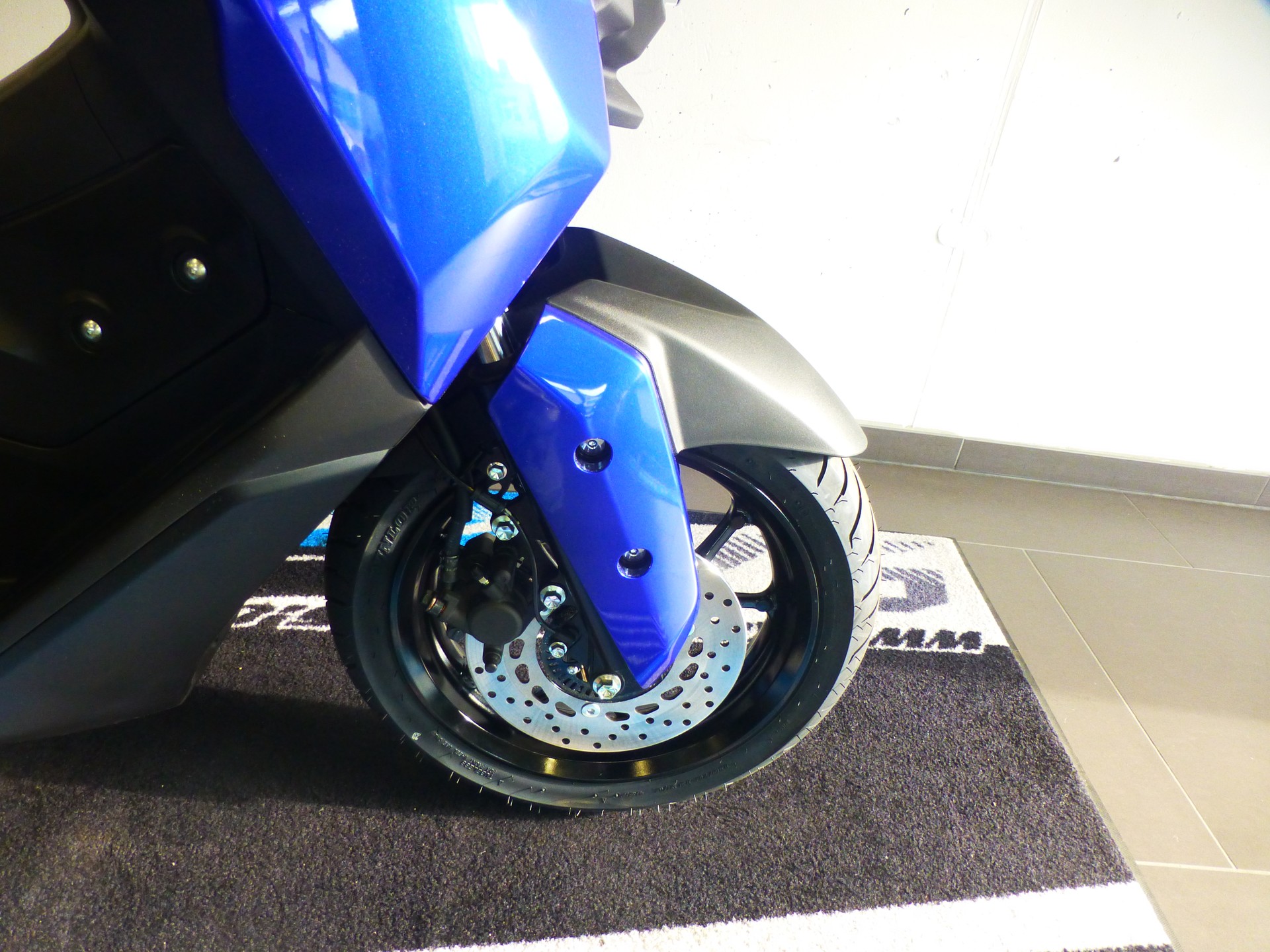 YAMAHA N-Max GPD 125-showroom-element-3