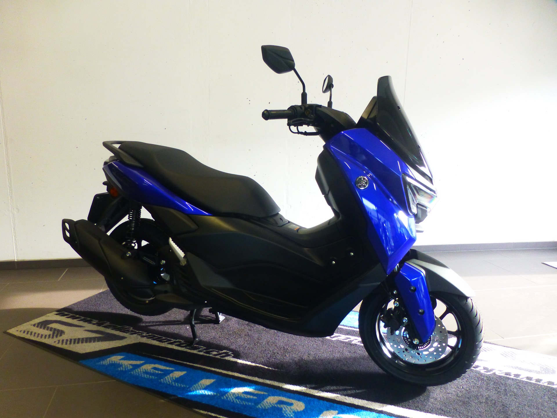 YAMAHA N-Max GPD 125-showroom-element-2