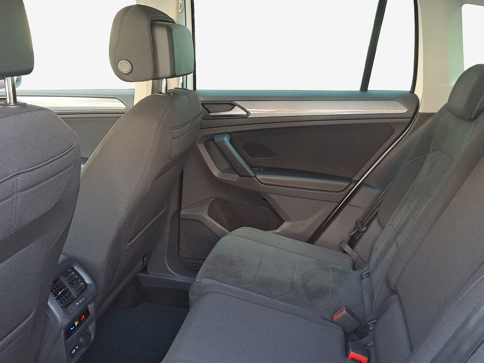 VW Tiguan 1.5TSI Evo Life DSG-image-11