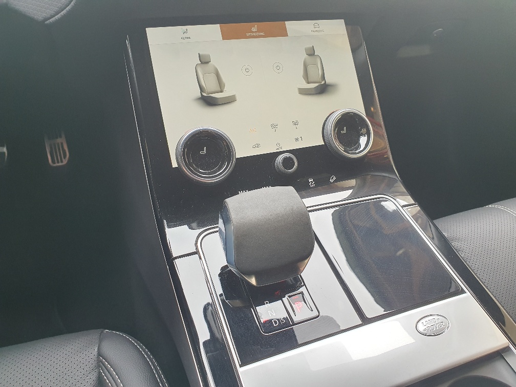 LAND ROVER Range Rover Velar R-Dynamic P 250 Automatic-image-11