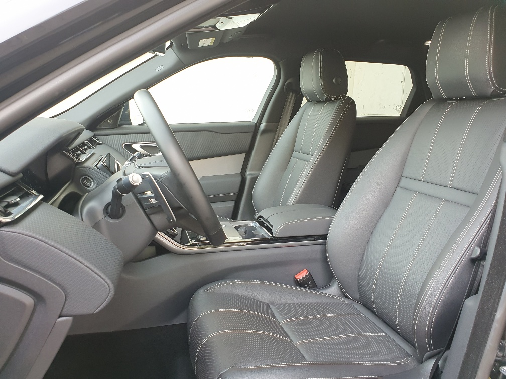 LAND ROVER Range Rover Velar R-Dynamic P 250 Automatic-image-15