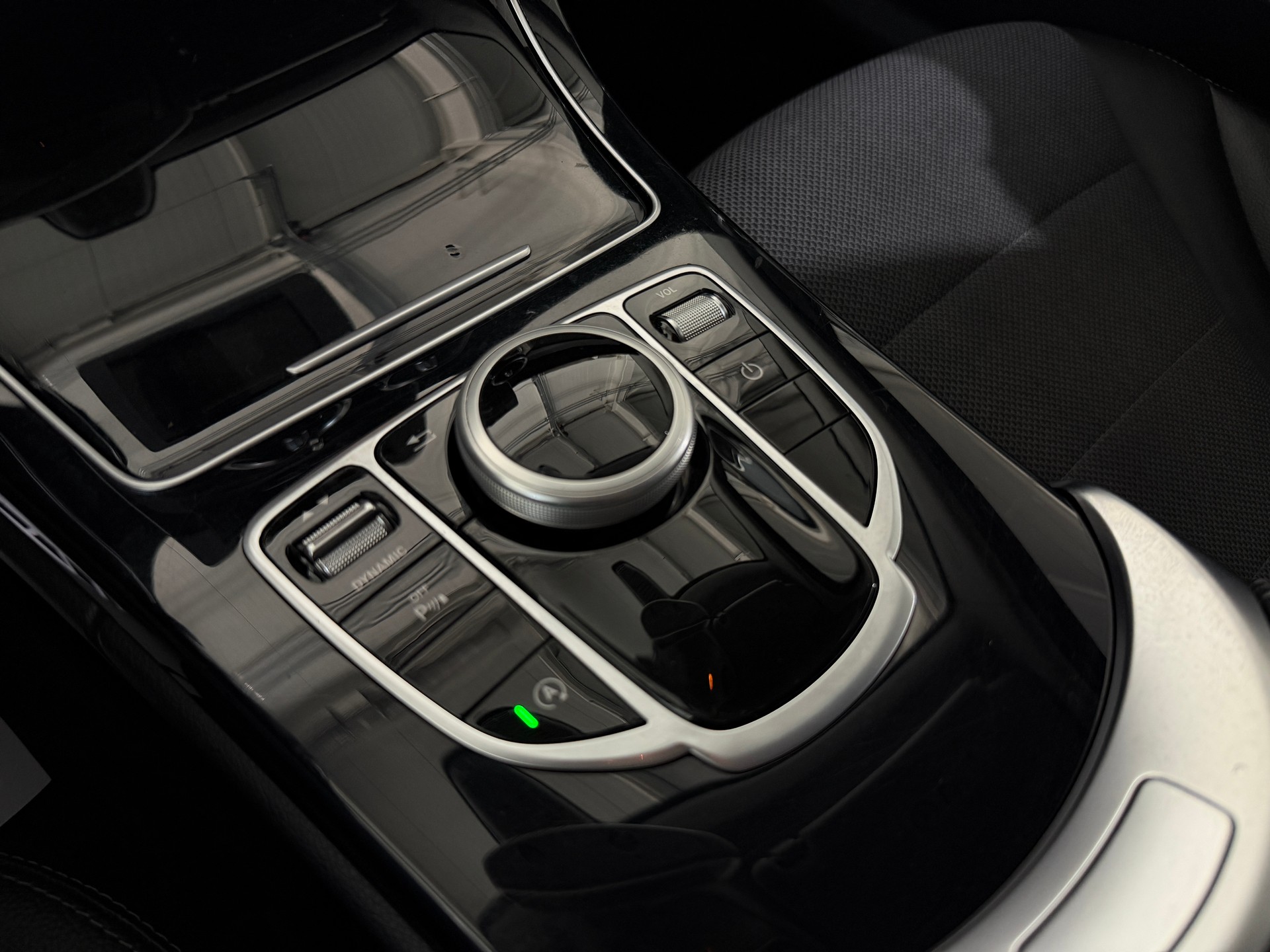 MERCEDES-BENZ C 250 BlueTEC Avantgarde 4Matic 7G-Tronic (CH)-image-10