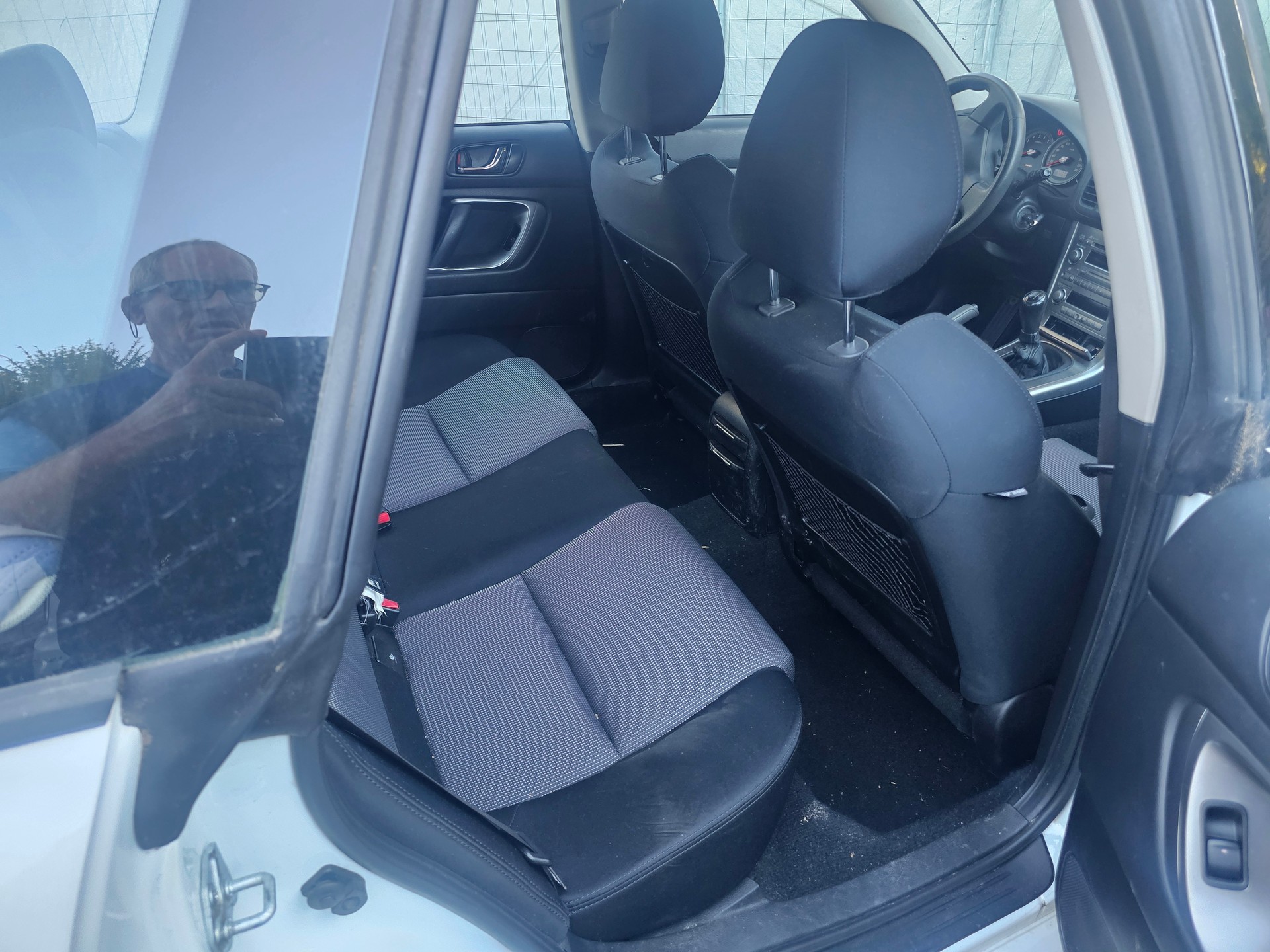 SUBARU Legacy 2.0i AWD-image-3