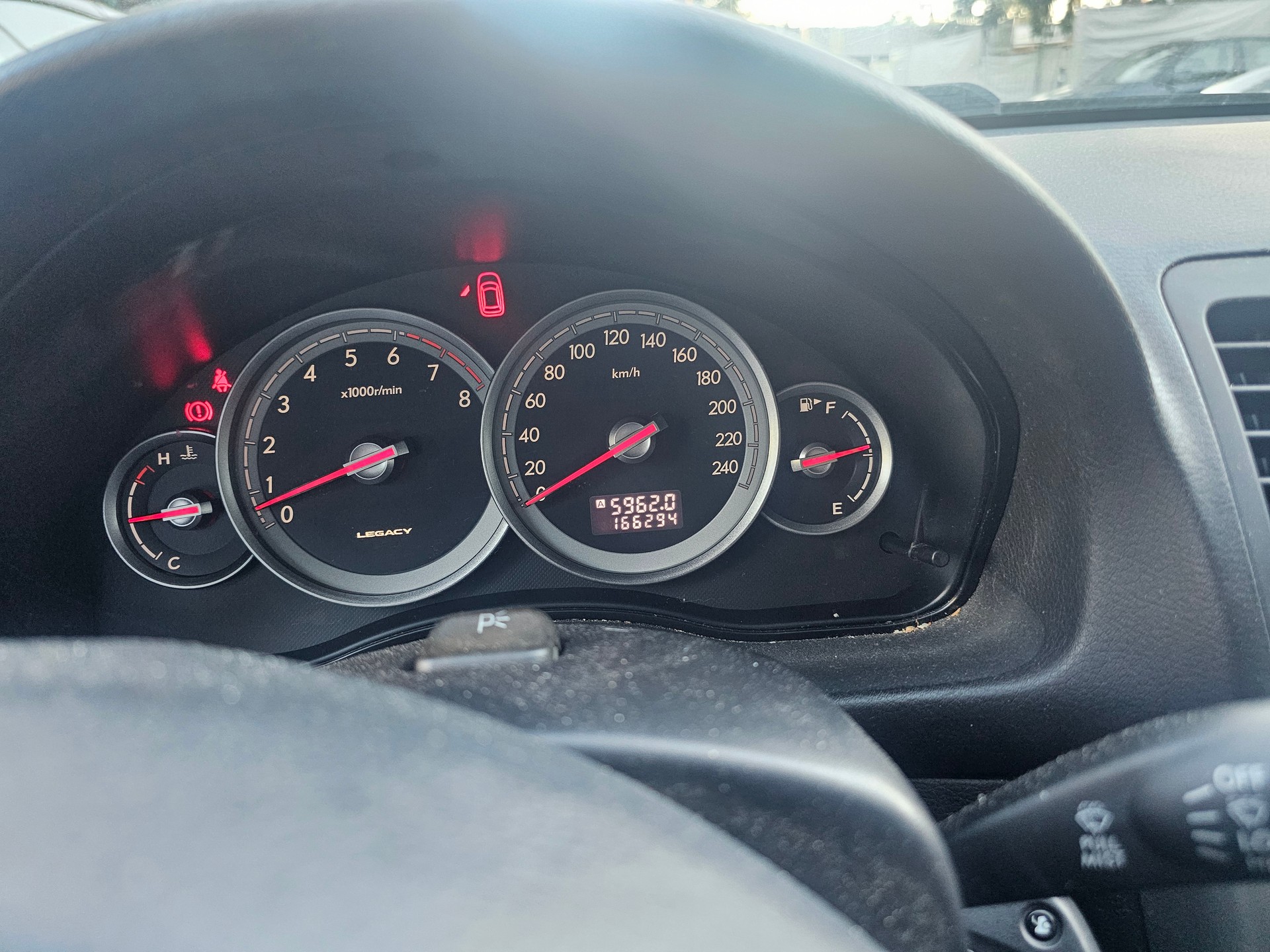 SUBARU Legacy 2.0i AWD-image-4