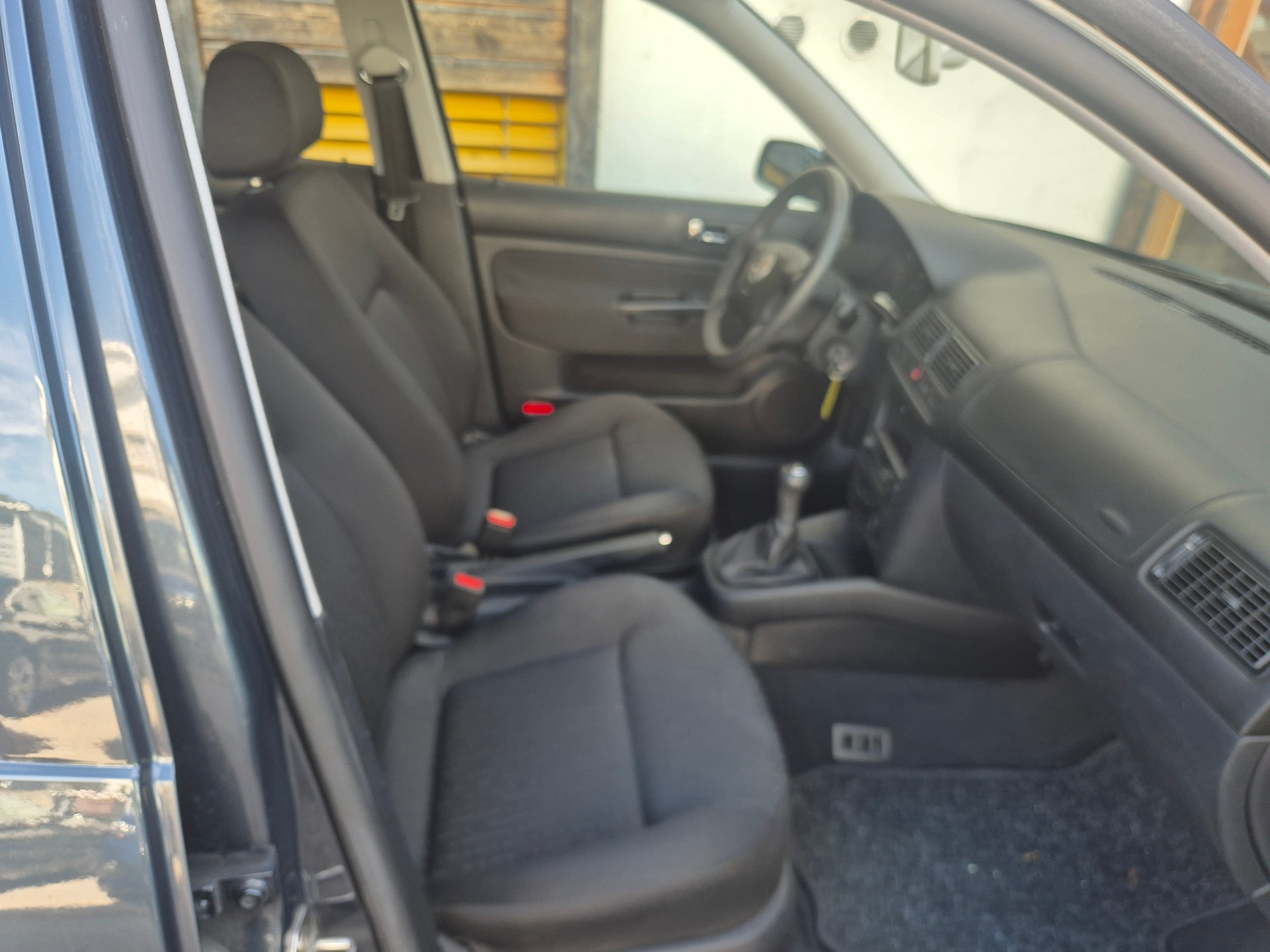 VW Golf 1.6 16V Comfortline-image-16