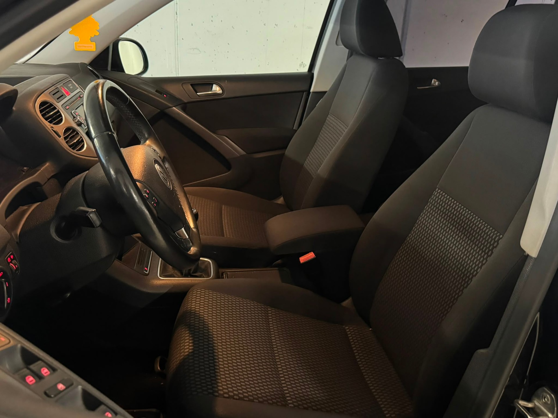 VW Tiguan 1.4 TSI Trend&Fun // MFK NEU-image-8